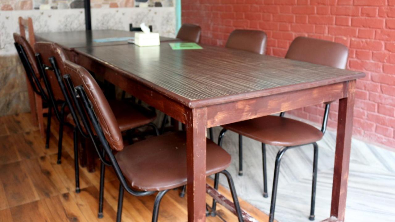Harry Guest House & Restaurant Pokhara Luaran gambar