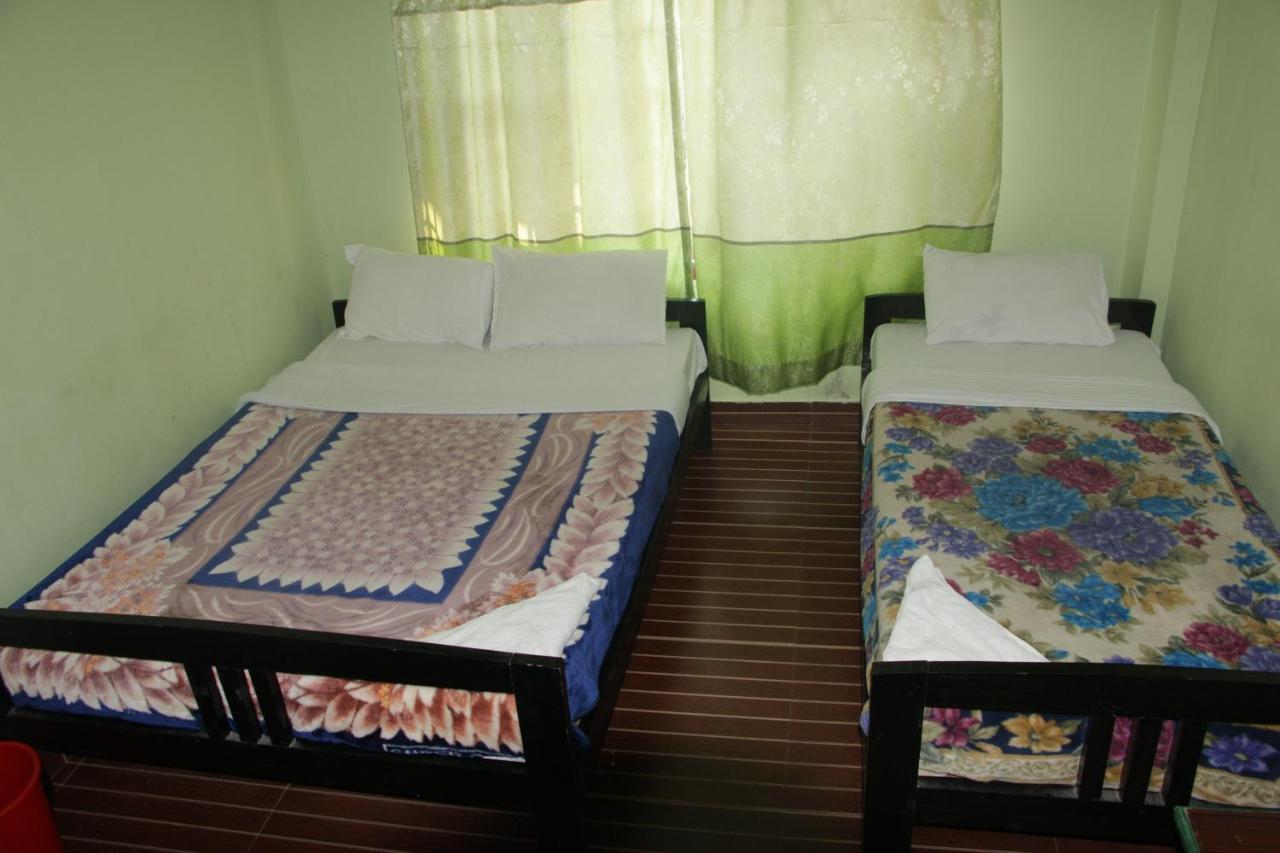 Harry Guest House & Restaurant Pokhara Luaran gambar